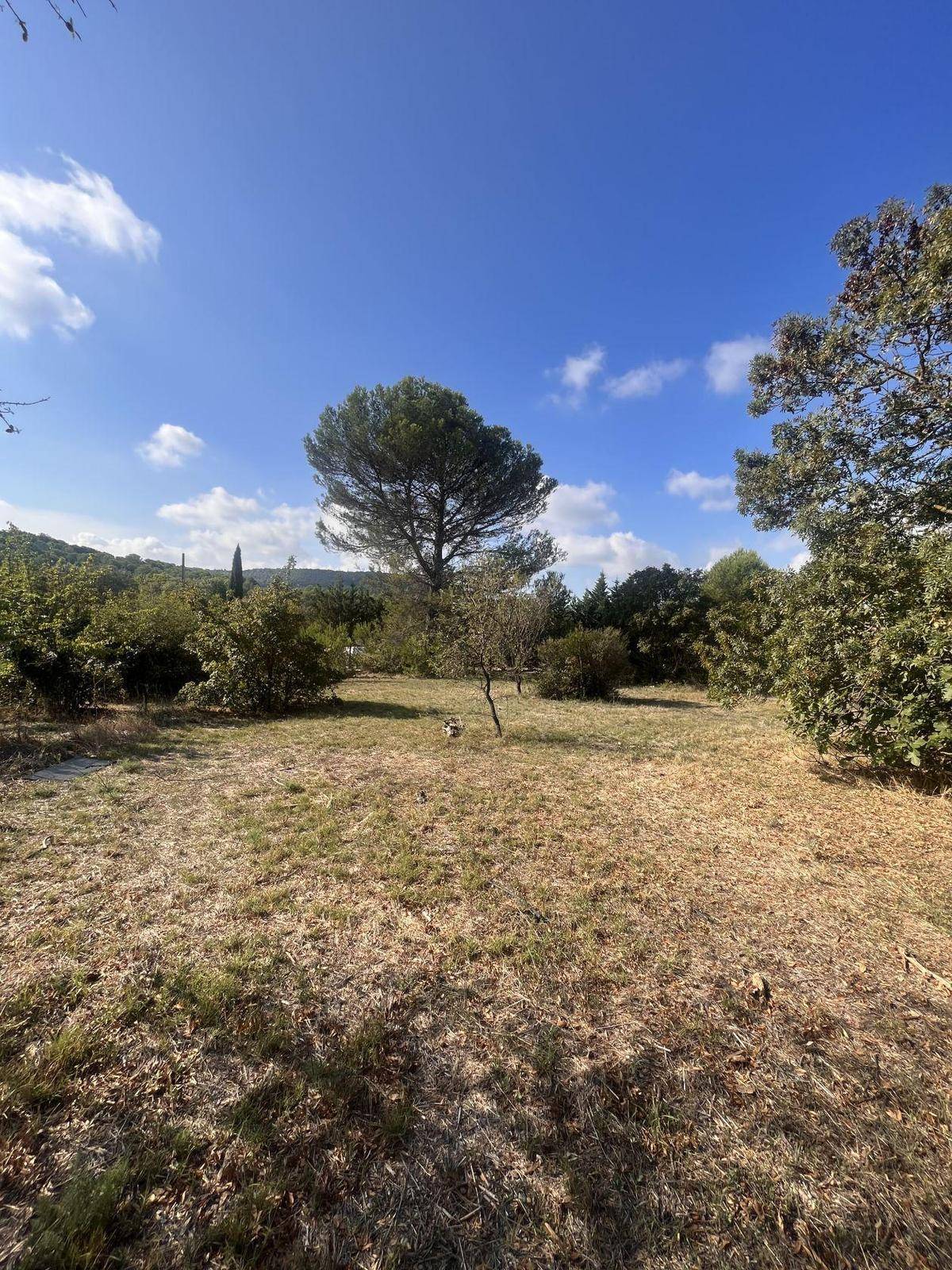 Programme terrain + maison à Ventabren en Bouches-du-Rhône (13) de 500 m² à vendre au prix de 475000€ - 2