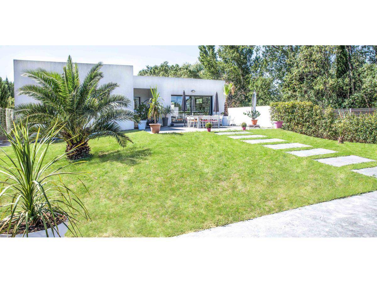 Programme terrain + maison à Grignan en Drôme (26) de 2523 m² à vendre au prix de 530000€ - 2