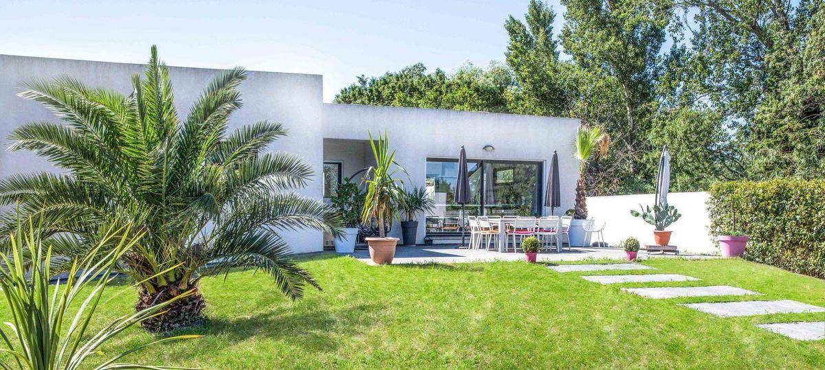 Programme terrain + maison à Grignan en Drôme (26) de 2523 m² à vendre au prix de 530000€ - 3