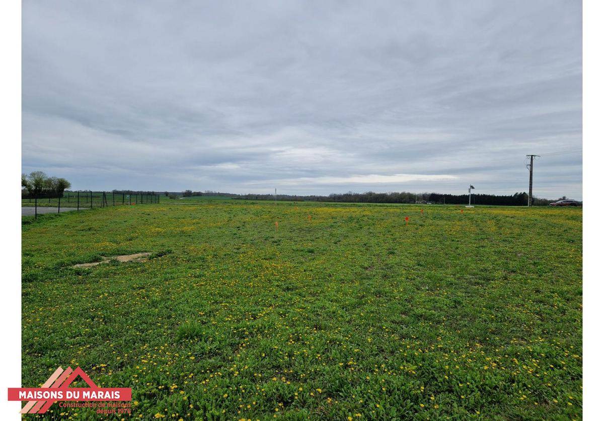 Terrain seul à Granzay-Gript en Deux-Sèvres (79) de 466 m² à vendre au prix de 30168€