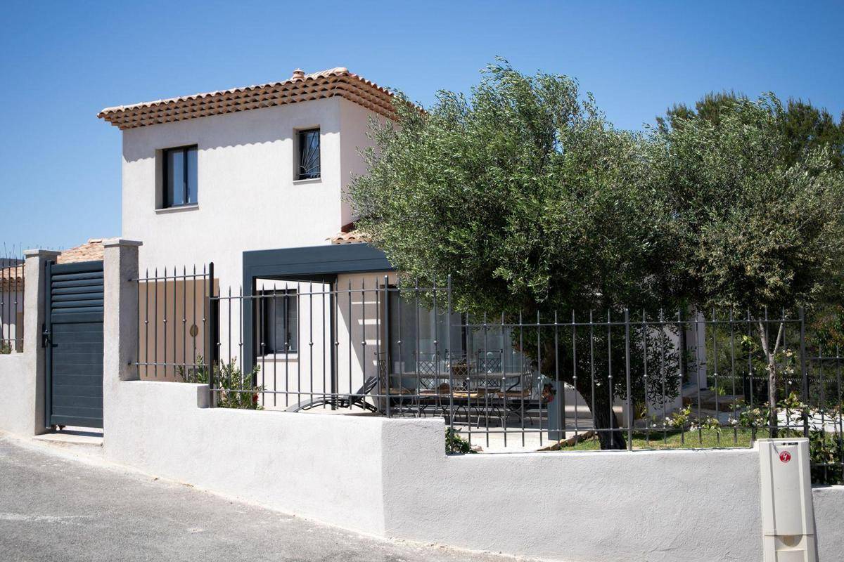 Programme terrain + maison à L'Isle-sur-la-Sorgue en Vaucluse (84) de 332 m² à vendre au prix de 321000€ - 1