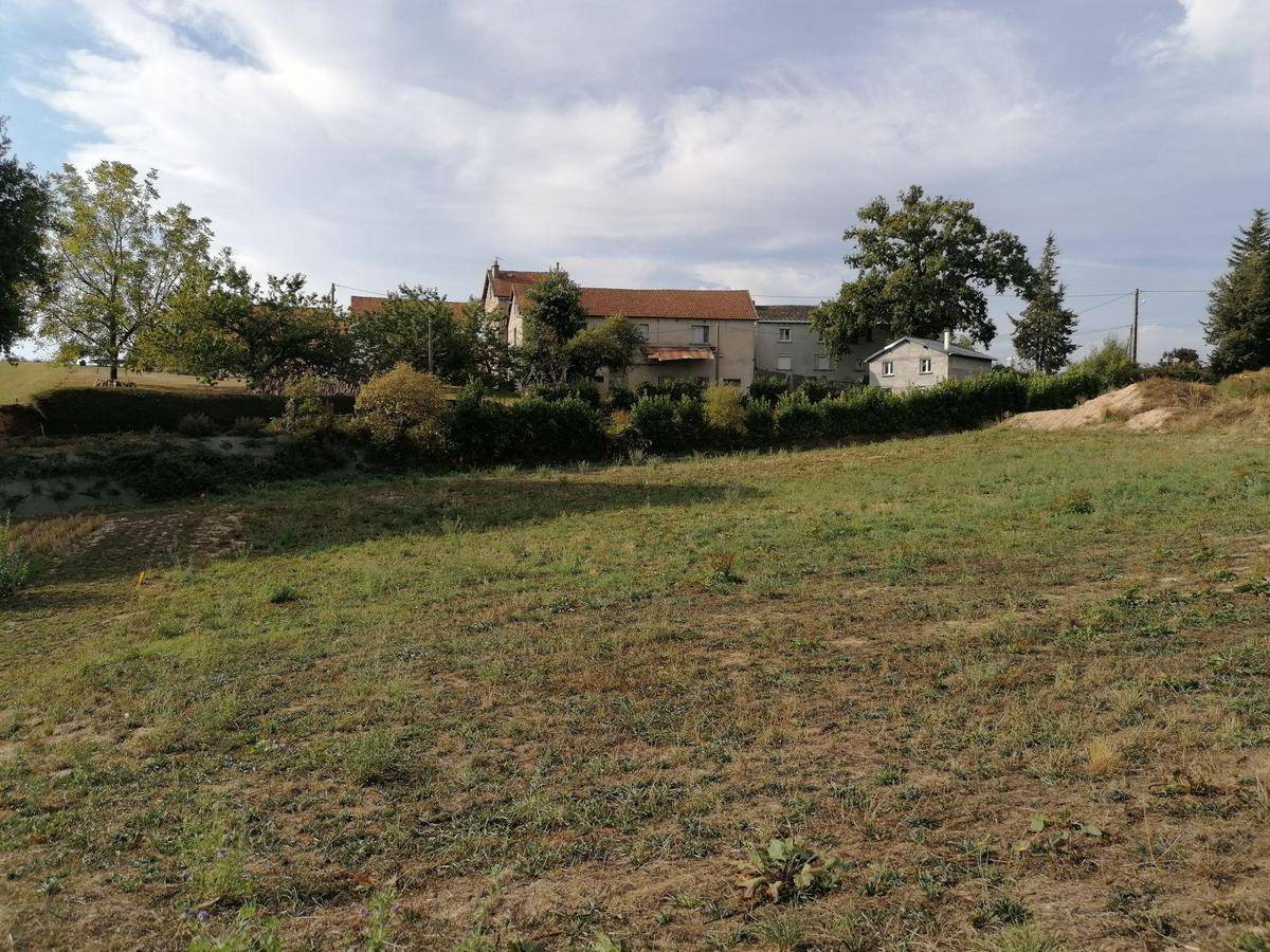 Programme terrain + maison à Castanet en Aveyron (12) de 1017 m² à vendre au prix de 232306€ - 2