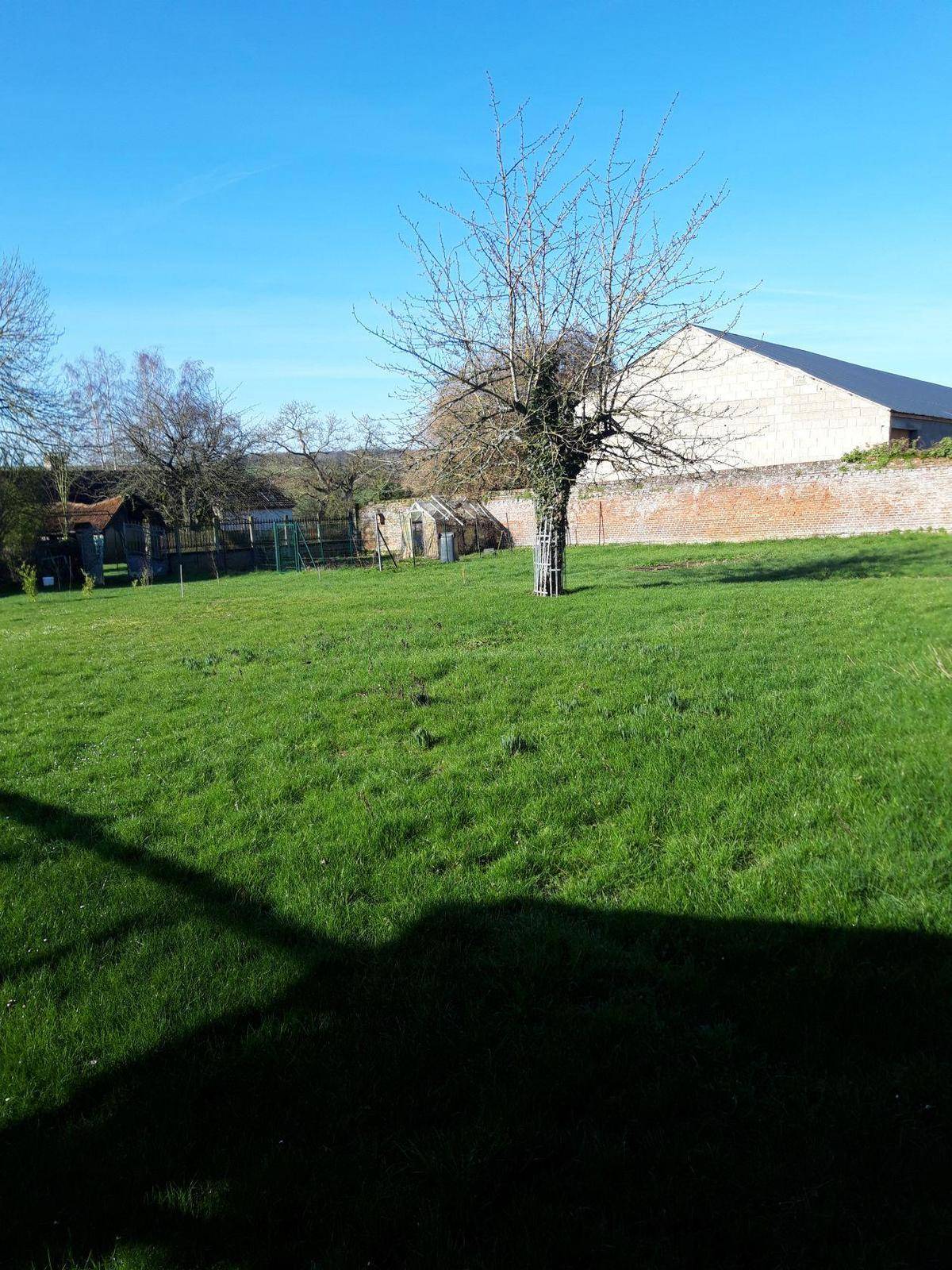 Terrain seul à Montreuil-sur-Brêche en Oise (60) de 1022 m² à vendre au prix de 75000€ - 1