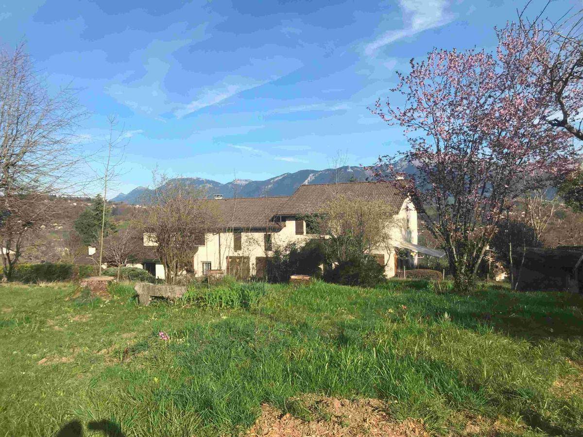 Programme terrain + maison à Cuvat en Haute-Savoie (74) de 645 m² à vendre au prix de 875900€ - 4