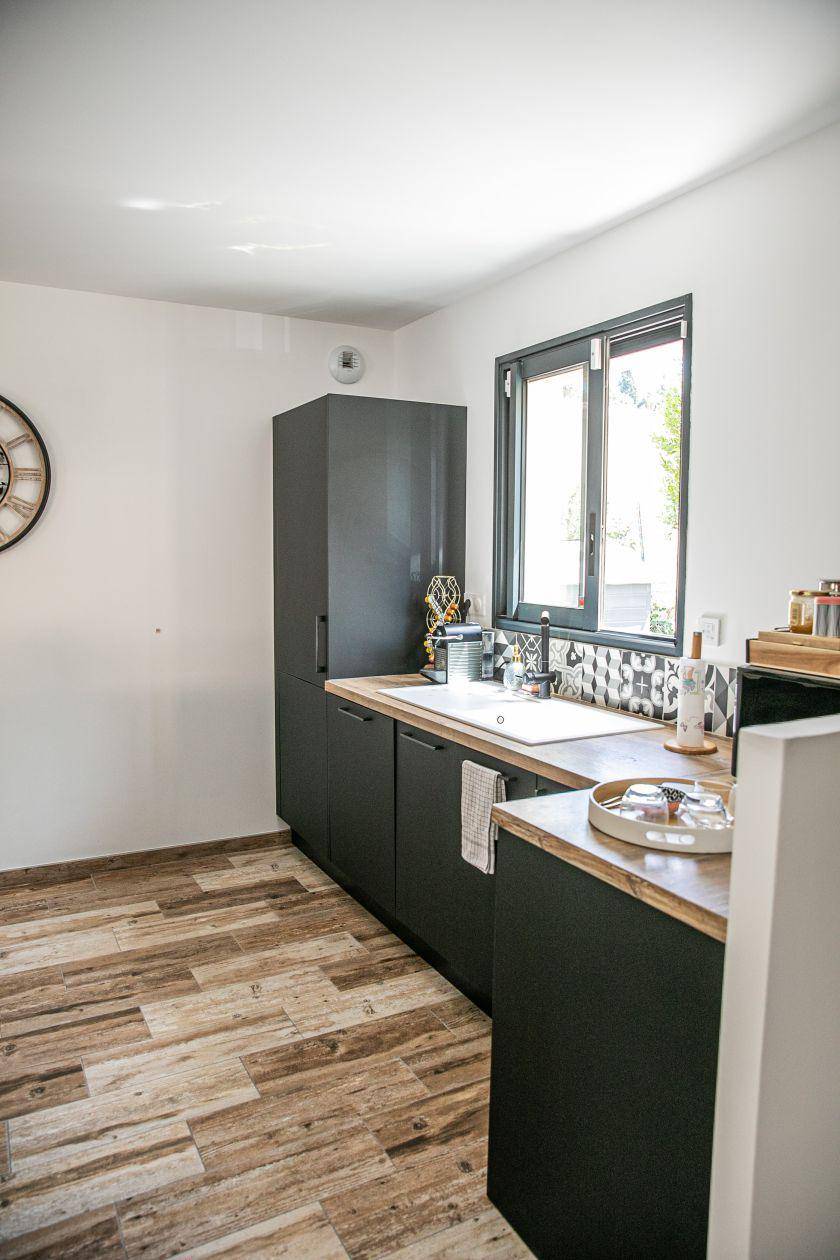Programme terrain + maison à L'Isle-sur-la-Sorgue en Vaucluse (84) de 332 m² à vendre au prix de 321000€ - 2