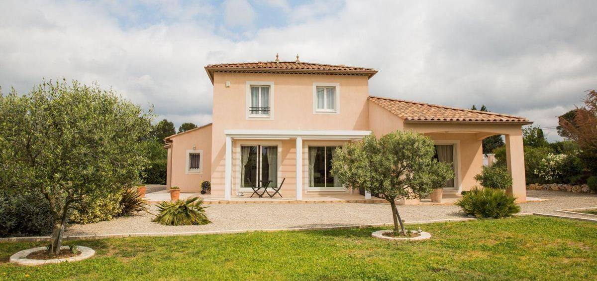 Programme terrain + maison à Cheval-Blanc en Vaucluse (84) de 596 m² à vendre au prix de 543000€ - 1
