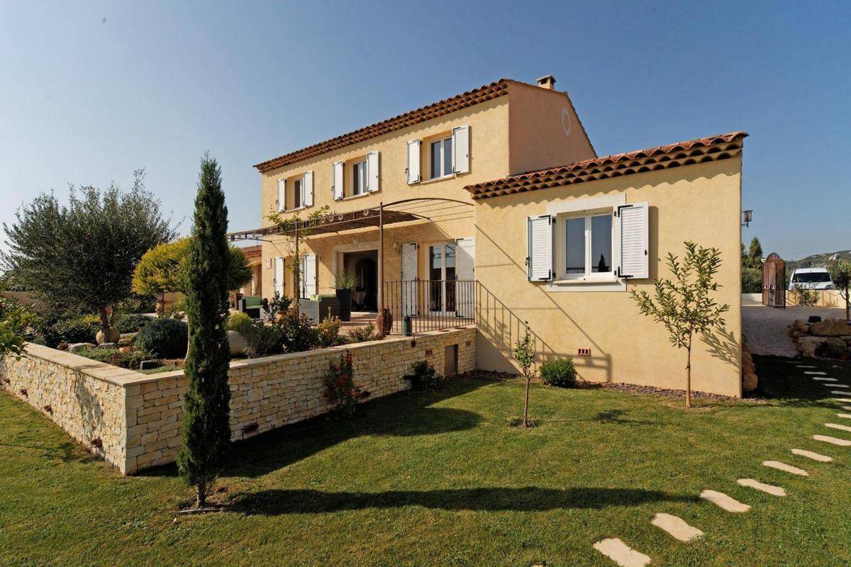 Programme terrain + maison à L'Isle-sur-la-Sorgue en Vaucluse (84) de 858 m² à vendre au prix de 585000€ - 1