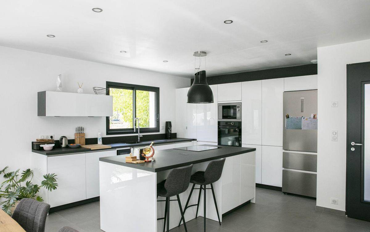Programme terrain + maison à Monteux en Vaucluse (84) de 500 m² à vendre au prix de 505000€ - 3